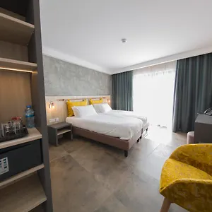 Ivy - Adults Only Hotel Saint Julian's